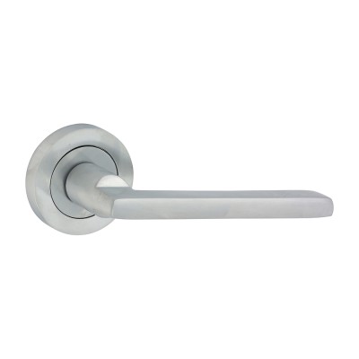 Radmore Lever On Rose MB