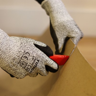 Medium Cut B Glove PU